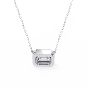 Noble Emerald Diamond Pendant