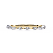 Arresting Moon Crush Ladies Ring (LR14020)
