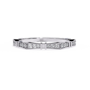Beautiful Shared-Prong Mind Ladies Ring (LR14034)